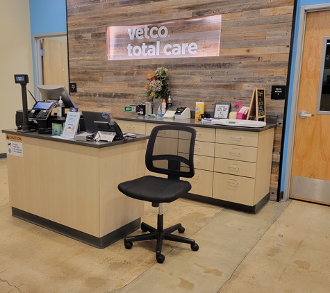 Vetco Total Care Animal Hospital - Santa Ana, CA