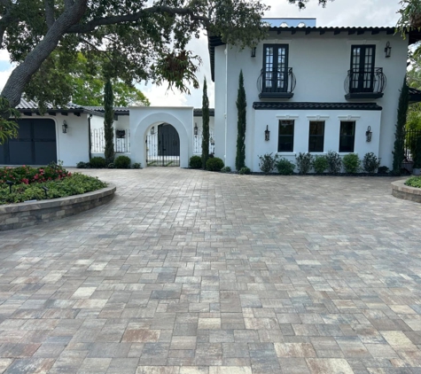 Under Pressure Power Wash LLC - Lake Worth, FL. Paver Clean and Seal  - Under Pressure Power Wash llc - 561-971-0235