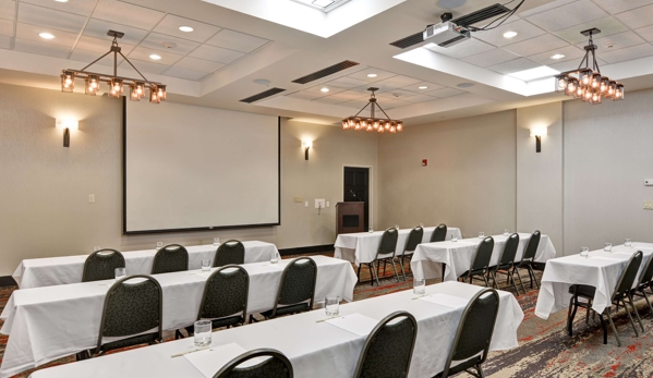 Doubletree by Hilton Hattiesburg - Hattiesburg, MS