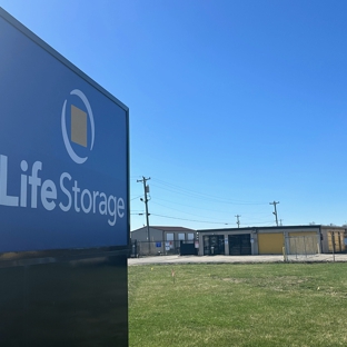 Life Storage - Batavia, OH