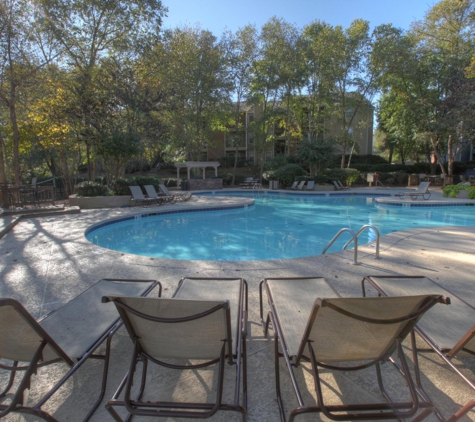 Residences at Glenview Reserve Apartment Homes - Nashville, TN. Swimming Pool