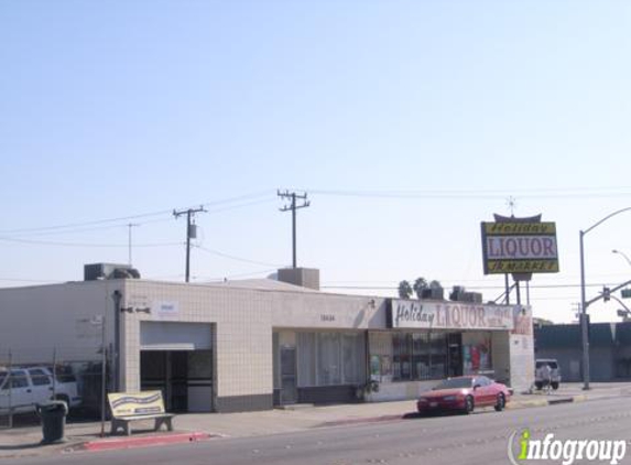 Holiday Liquor - Gardena, CA