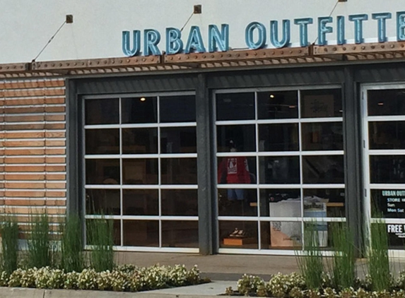 Urban Outfitters - Tulsa, OK