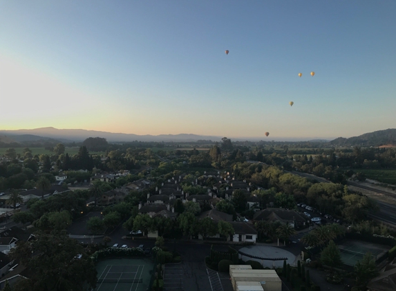 Napa Valley Aloft Hot Air Balloon Rides - Yountville, CA