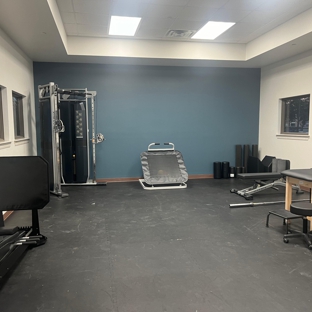 Vista Physical Therapy - Denton, Oak Street - Denton, TX