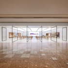 Apple The Gardens Mall