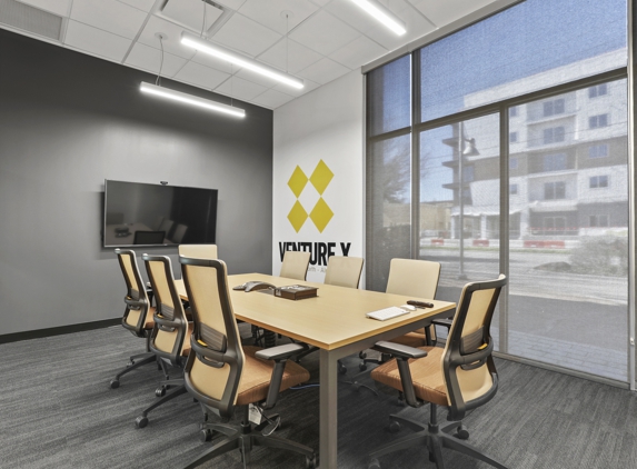 Venture X Dallas by the Galleria - Dallas, TX. Medium Conference Room