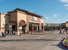 Allen Premium Outlets 820 W Stacy Rd 