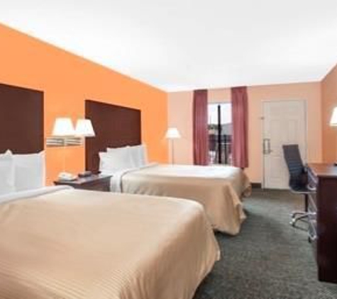 Days Inn by Wyndham Moulton - Moulton, AL