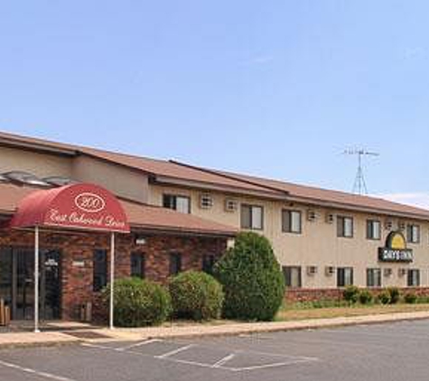 Days Inn by Wyndham Monticello - Monticello, MN