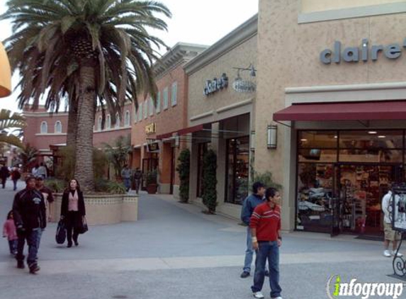 PacSun Outlet - San Diego, CA