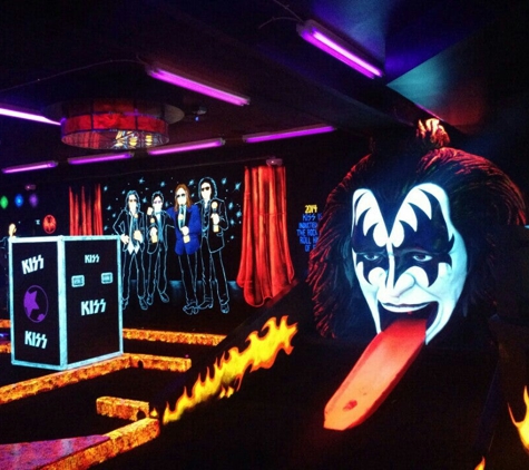 Kiss Monster Mini Golf - Las Vegas, NV