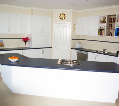Sellick Family Builders. We Do New Kitchens And Renovate Old Ones To New.