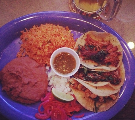 Ojos Locos Sports Cantina - Almeda - Houston, TX