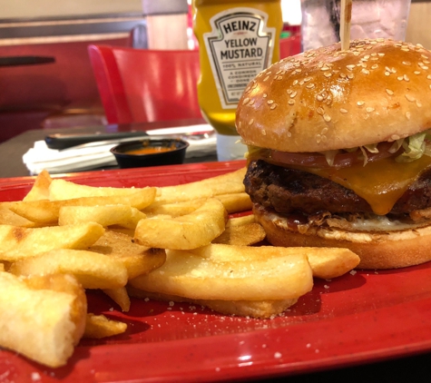 Red Robin Gourmet Burgers - Monroeville, PA