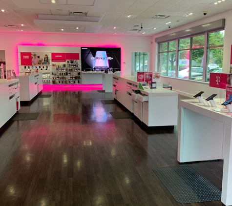 T-Mobile - East Point, GA