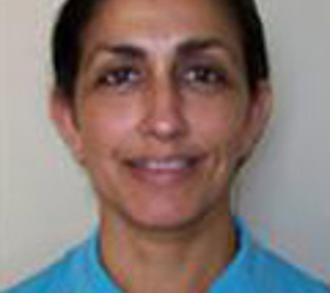 Dr. Shanthi Prakash, MD - Sarasota, FL