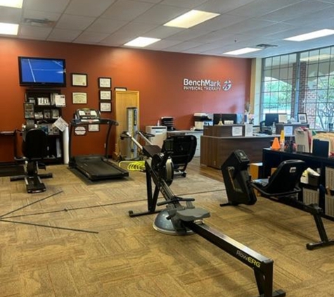 BenchMark Physical Therapy - Farragut - Farragut, TN