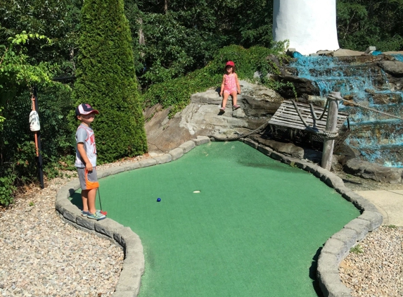 Poit's Lighthouse Mini Golf - Eastham, MA