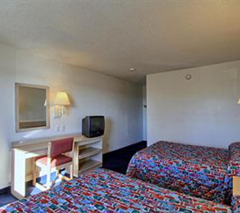 Motel 6 - Madison Heights, MI