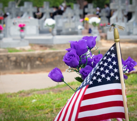 Weeks' Enumclaw Funeral Home - Enumclaw, WA