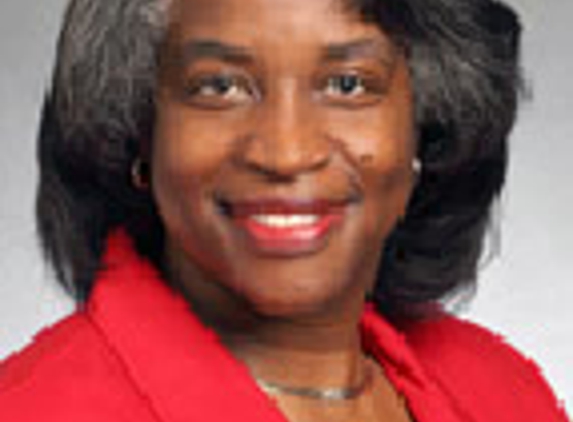 Dr. Yuvelle Eaton-Mcfarland, MD - Canton, MI