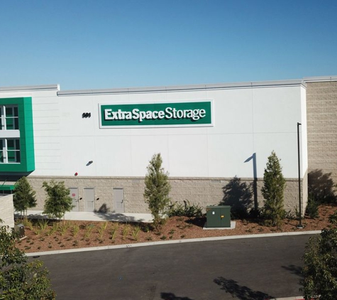 Extra Space Storage - Irvine, CA