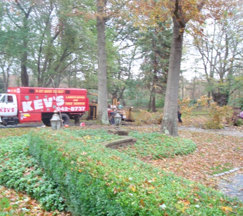 Kev's Landscaping & Tree Service - Westbury, NY