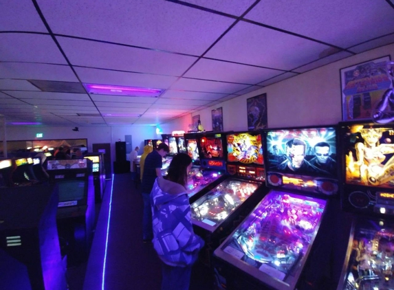 Hyperspace Arcade - Lakewood, CO