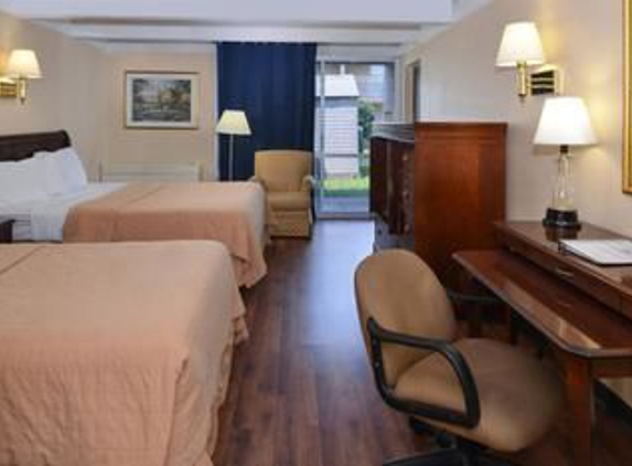 Americas Best Value Inn - Eau Claire, WI