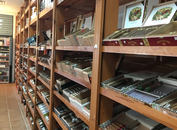 Seacoast Cigar & Accessories - Seabrook, NH