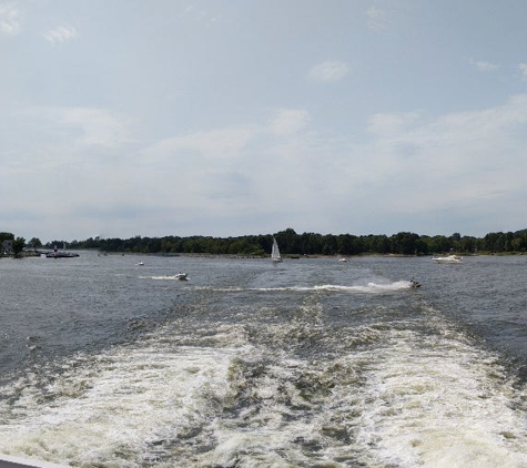 Lake Express High-Speed Ferry - Muskegon, MI