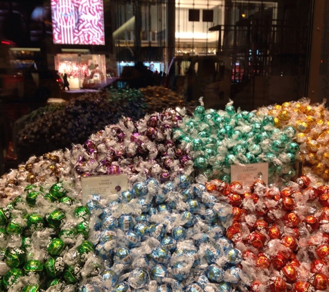 Lindt Chocolate - New York, NY