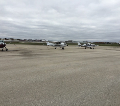 UES - Waukesha County Airport - Waukesha, WI