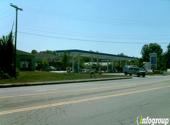 Nadeau's Subs Salads Wraps - Manchester, NH