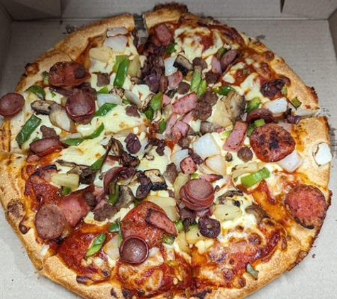 Pizza Hut - Wanneroo, WA. Super Supreme Pizza