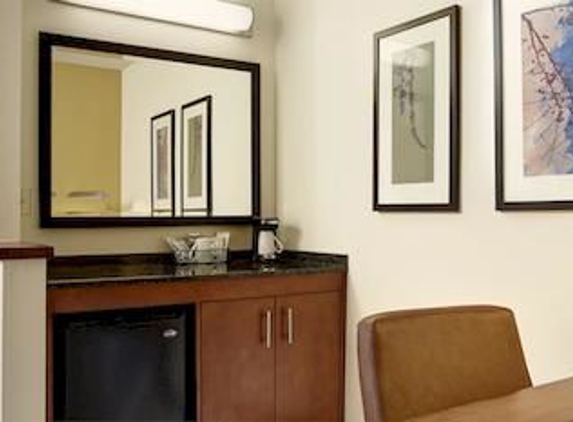 Hyatt Place Jacksonville Airport - Jacksonville, FL