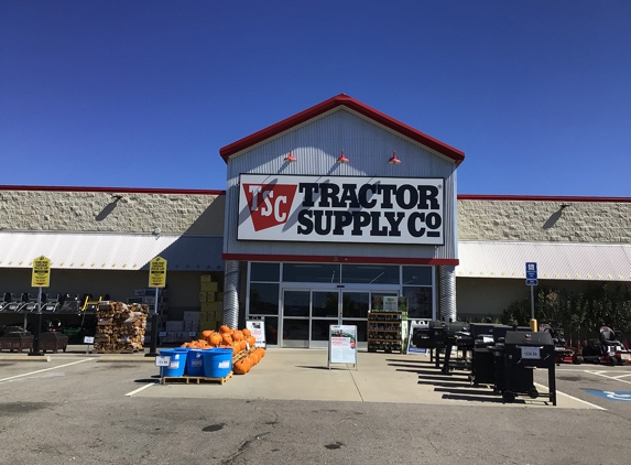 Tractor Supply Co - Greenwood, AR