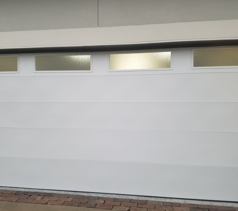 Garage Door King Services - Houston, TX