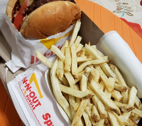 In-N-Out Burger - Rosemead, CA