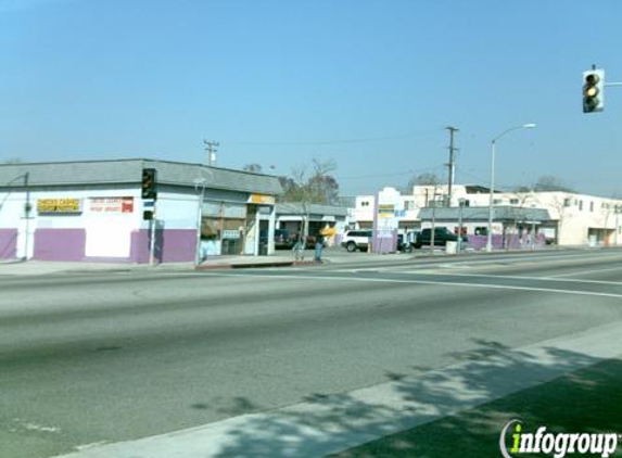 A & R Textbooks - Santa Monica, CA