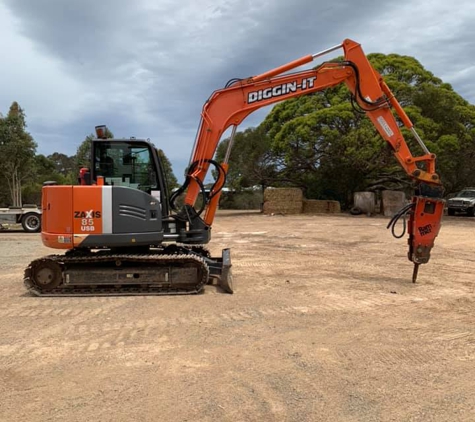 Diggin-it Earthworx