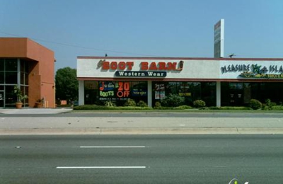 Boot Barn 18420 Hawthorne Blvd Torrance Ca 90504 Yp Com