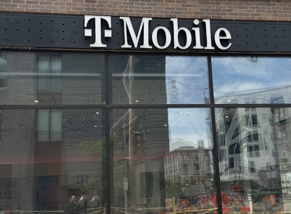 T-Mobile - Minneapolis, MN