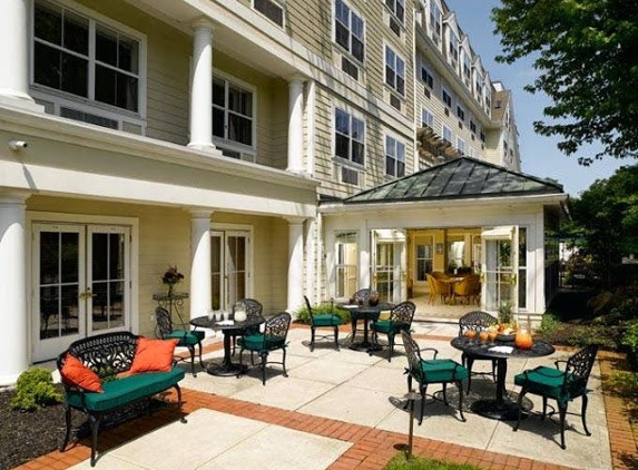 Atria Tanglewood - Lynbrook, NY