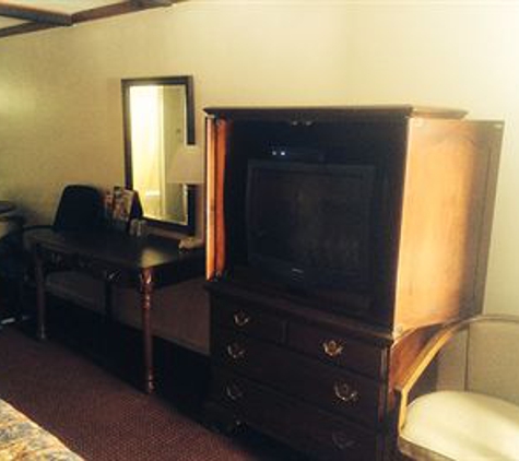 Relax Inn - Bloomsburg, PA