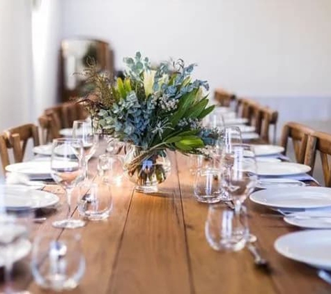 Go Hire The Event People - Unanderra, NSW
