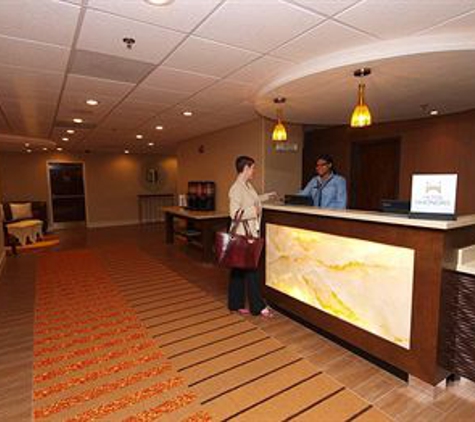 Hampton Inn Atlanta-Airport - Atlanta, GA