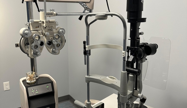 Longwood Eye & LASIK Center - West Springfield, MA