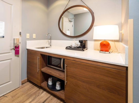 Hampton Inn and Suites New Iberia LA - New Iberia, LA